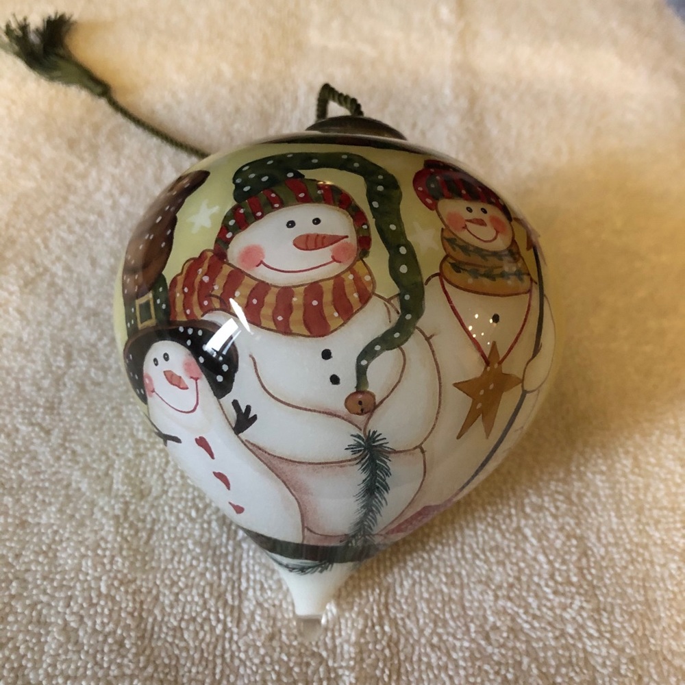 Ne’Qwa The Flaky Gang Ornament